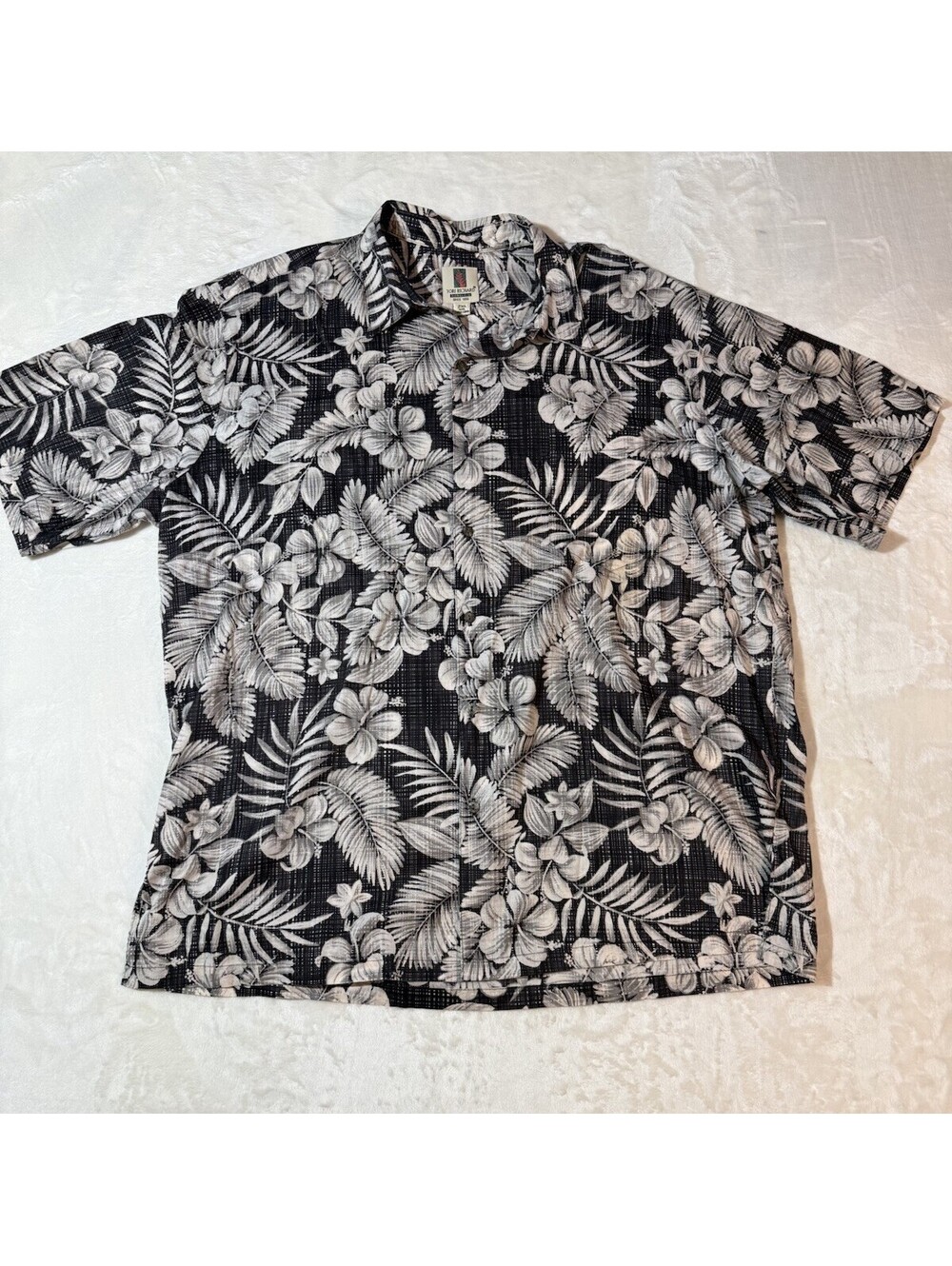 Tori Richard Honolulu Hawaiian Shirt Men's 2XL Floral Tropical Aloha Vacation
